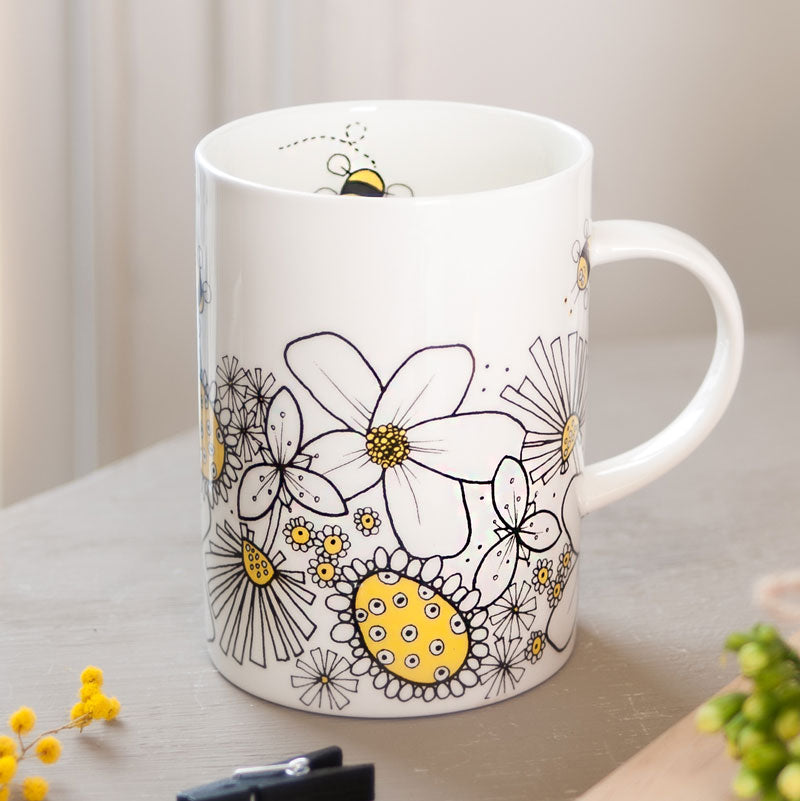 Bee flower garden mug
