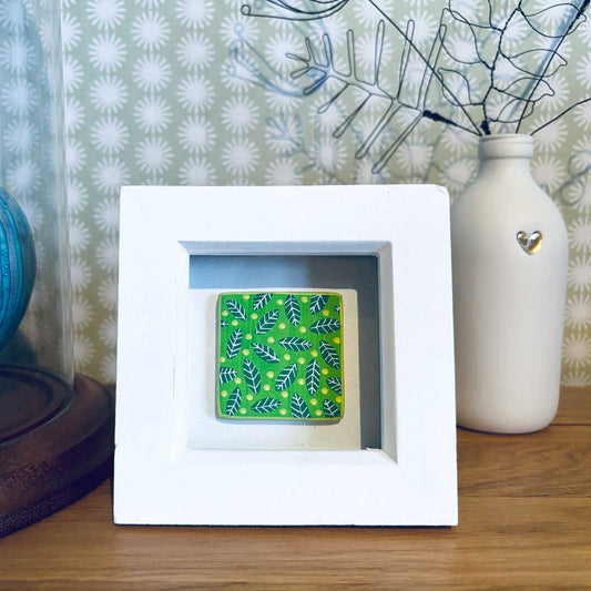 Green leaf mini frame